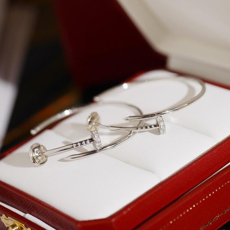 ¡®Aura Jewels¡¯JUSTE EARRINGS DIAMONDS 1.8MM