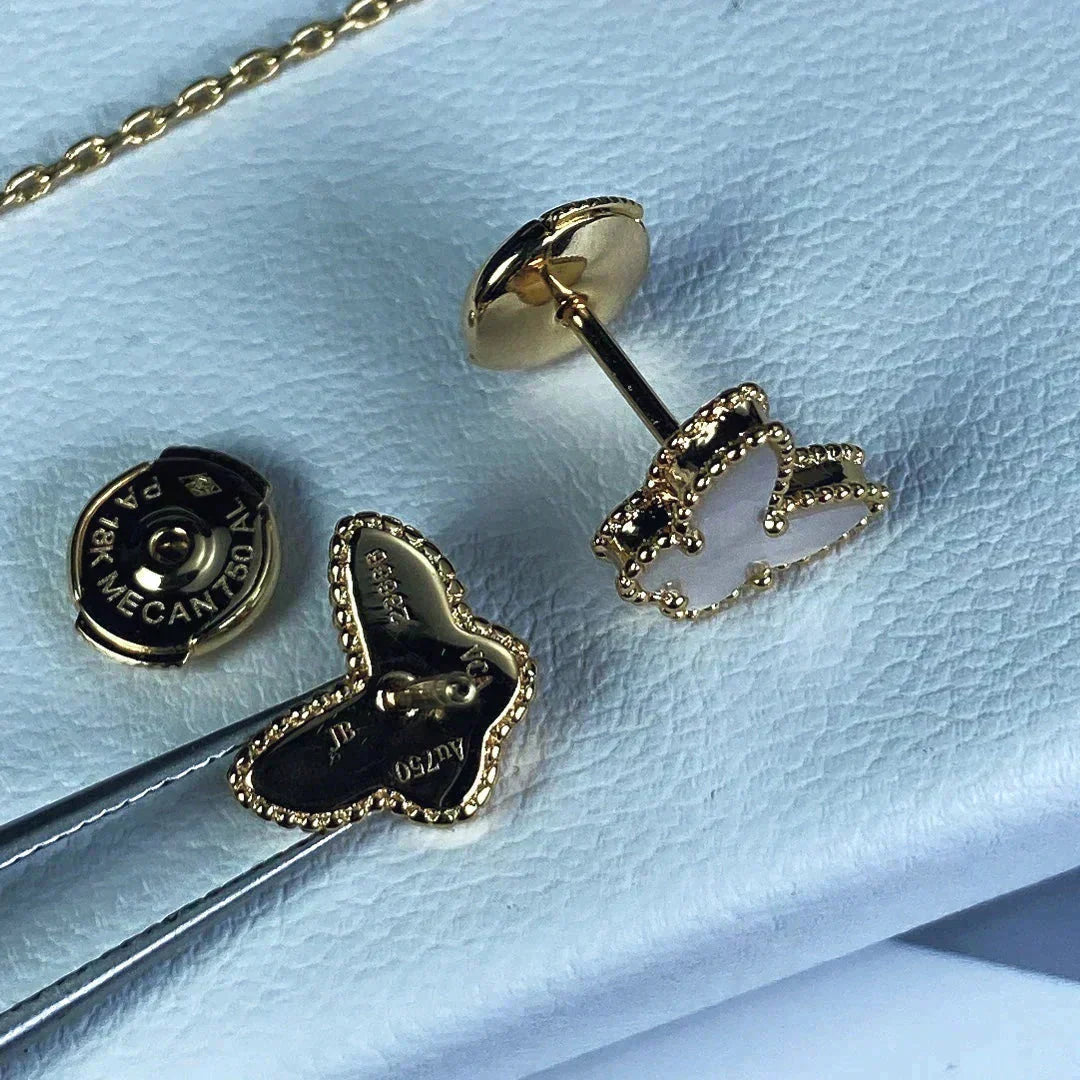 ¡®Aura Jewels¡¯SWEET BUTTERFLY MOP EARSTUDS