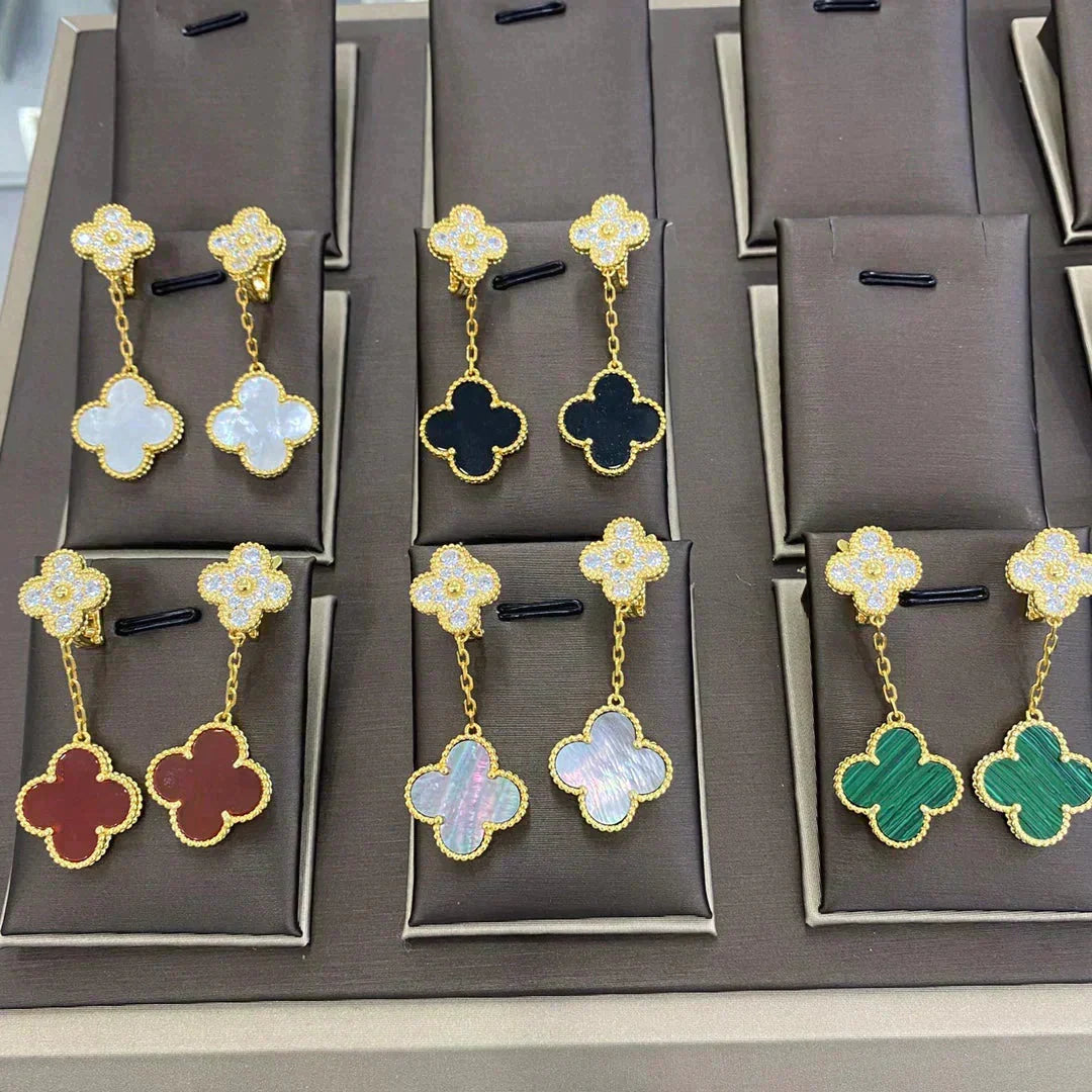 ¡®Aura Jewels¡¯CLOVER 2 MOTIFS DIAMOND EARRINGS (MULTIPLE CHOICESç´