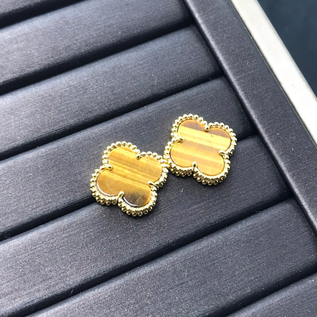 ¡®Aura Jewels¡¯CLOVER MEDIUM 1 MOTIFS TIGER EYE EARRINGS