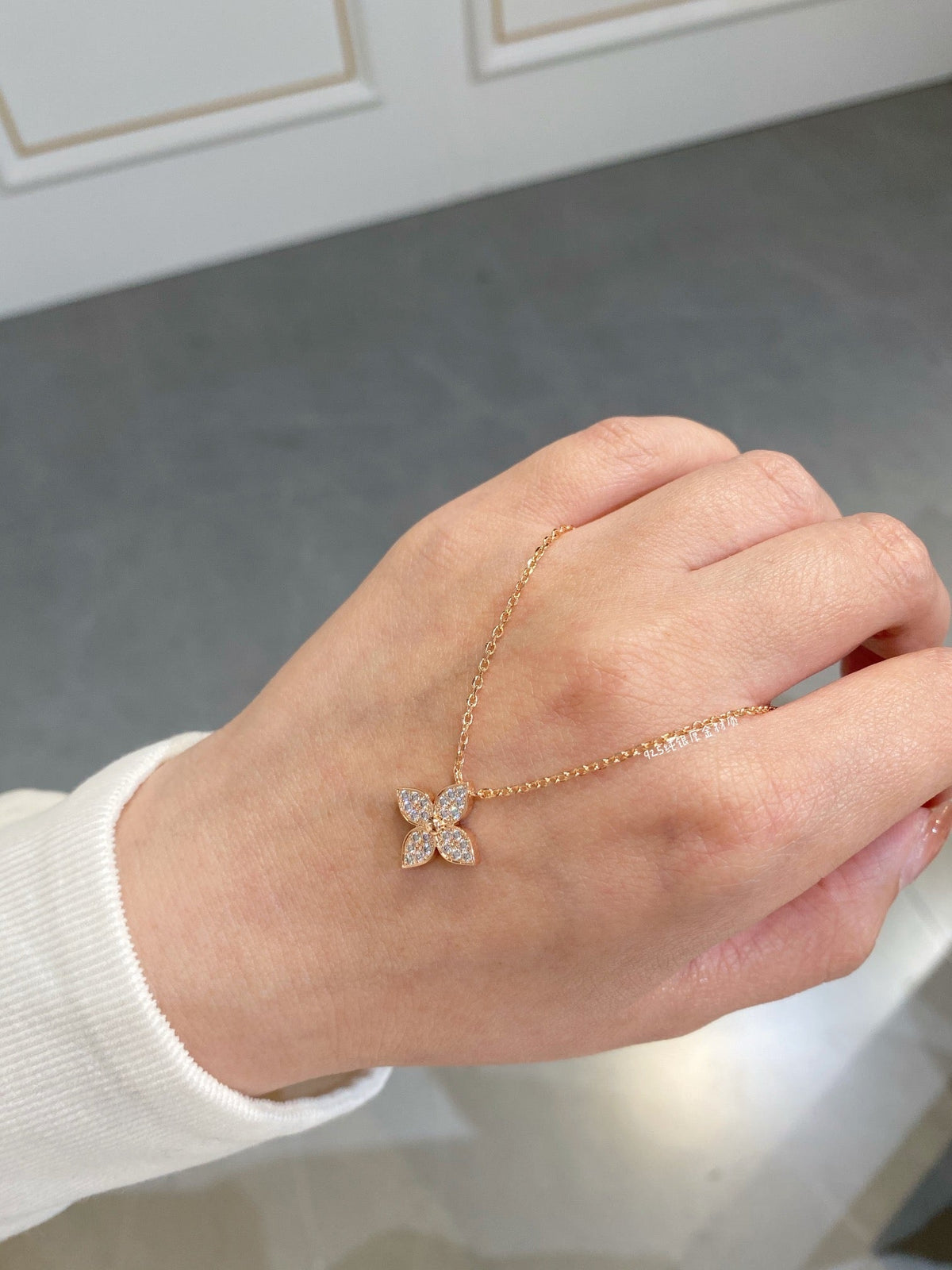 ¡®Aura Jewels¡¯STAR DIAMOND NECKALCE