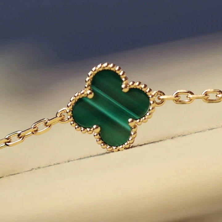 ¡®Aura Jewels¡¯CLOVER 20 MOTIFS MALACHITE DIAMOND NECKLACE