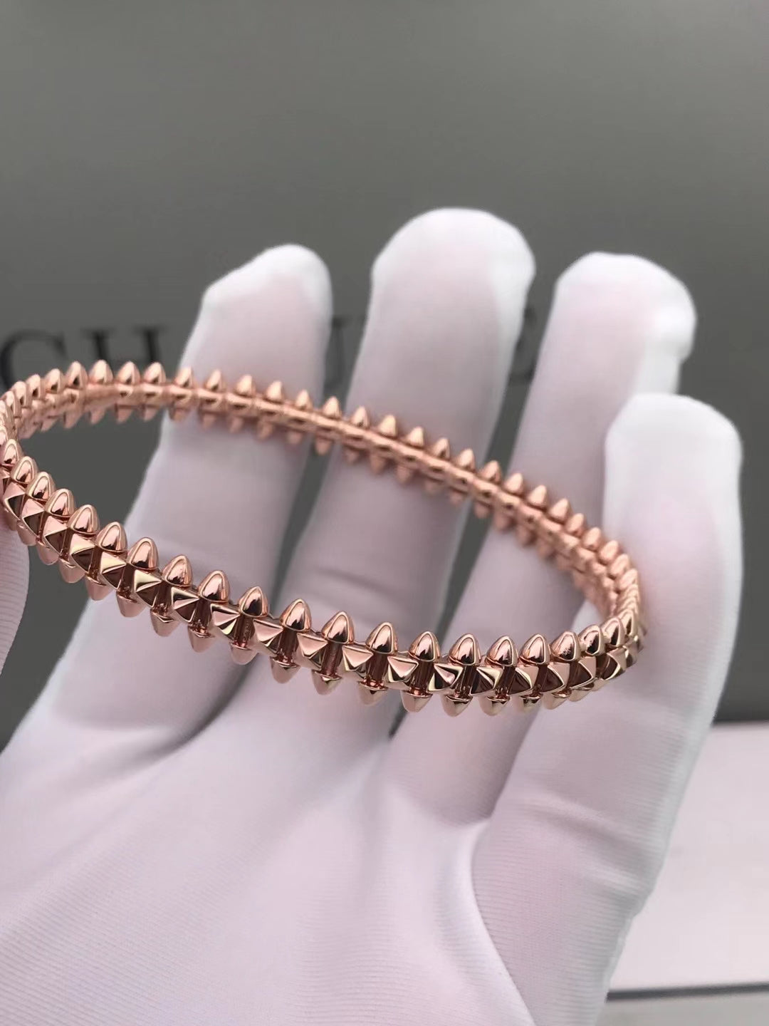 ¡®Aura Jewels¡¯CLASH PINK GOLD BRACELET