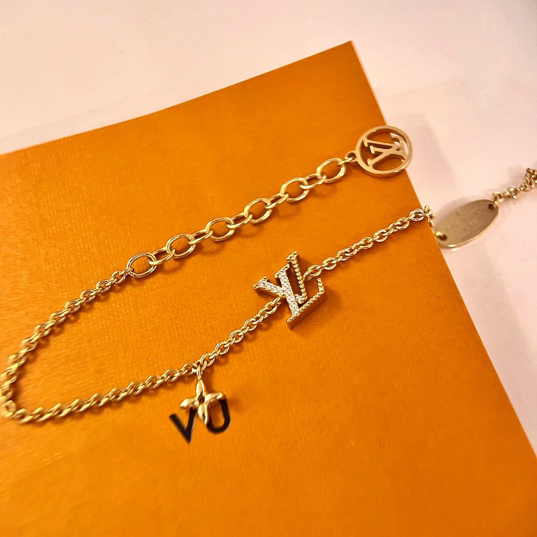¡®Aura Jewels¡¯LOGO STAR MOTIF GOLD BRACELET