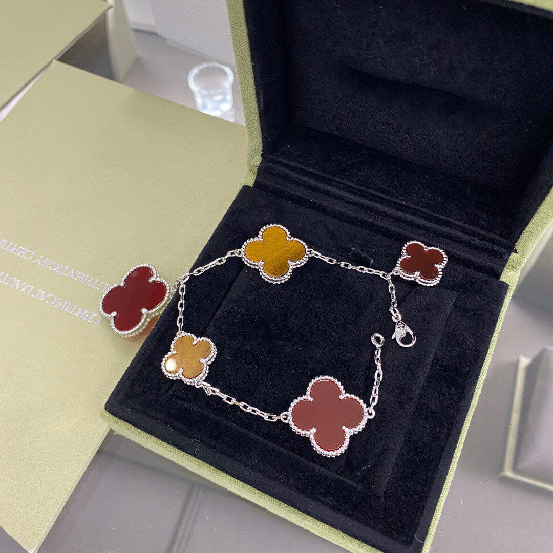 ¡®Aura Jewels¡¯CLOVER 5 MOTIFS SIVLER CARNELIAN TIGER EYE BRACELET