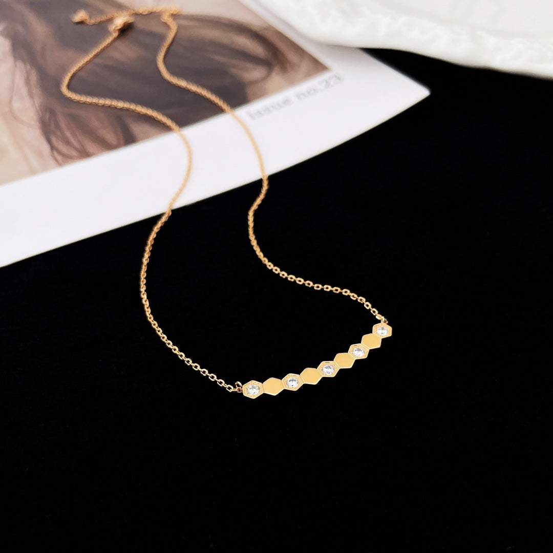¡®Aura Jewels¡¯BEE MY LOVE DIAMOND NECKLACE