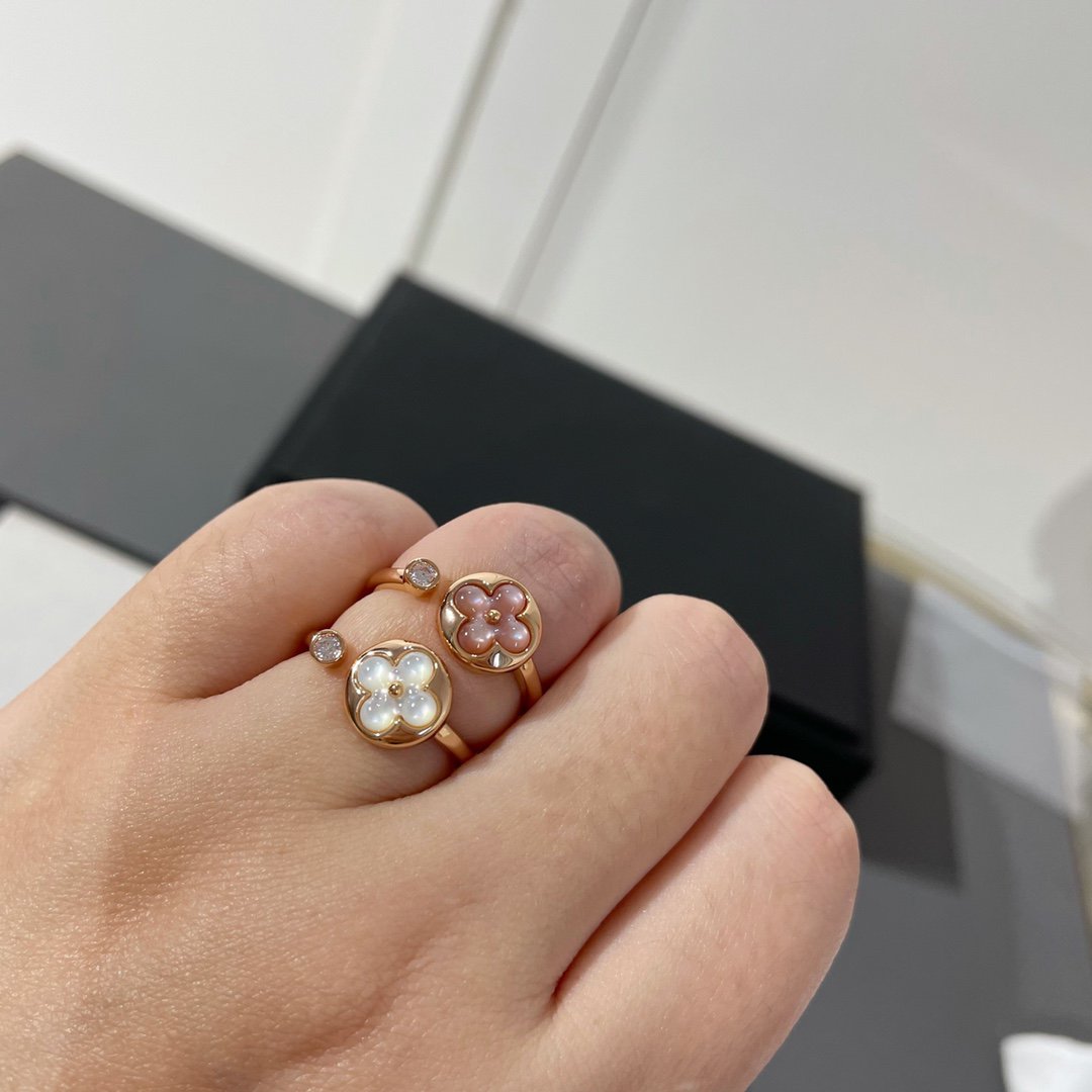 ¡®Aura Jewels¡¯SUN 1 DIAMOND PINK MOP RING