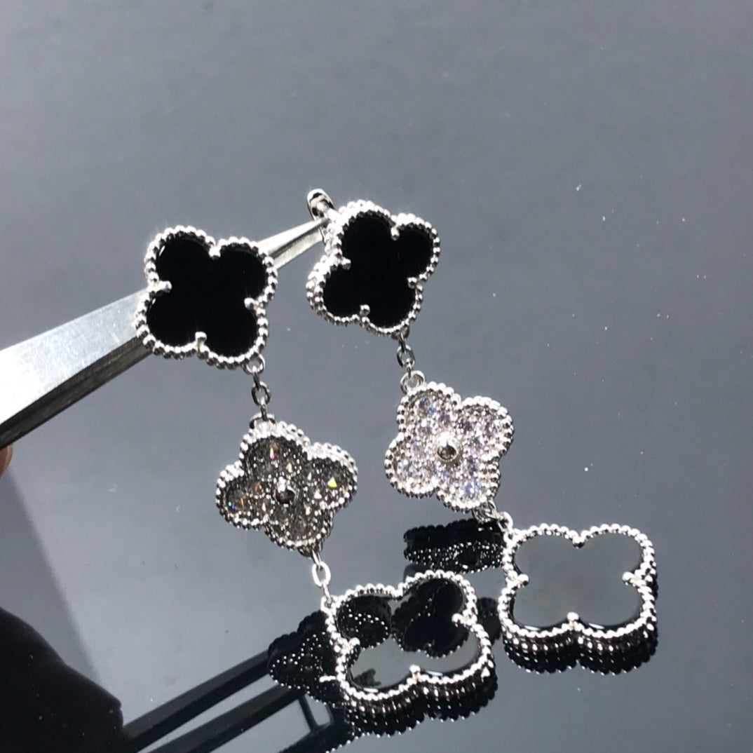 ¡®Aura Jewels¡¯CLOVER 3 MOTIF DIAMOND ONYX SILVER EARRINGS