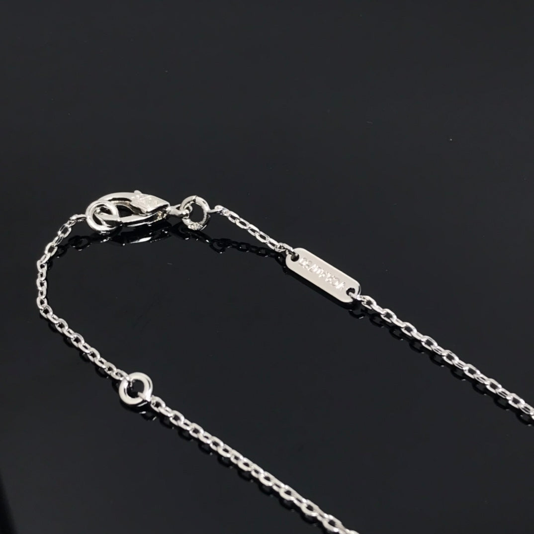 ¡®Aura Jewels¡¯CLOVER PIETERSITE SILVER LONG NECKLACE