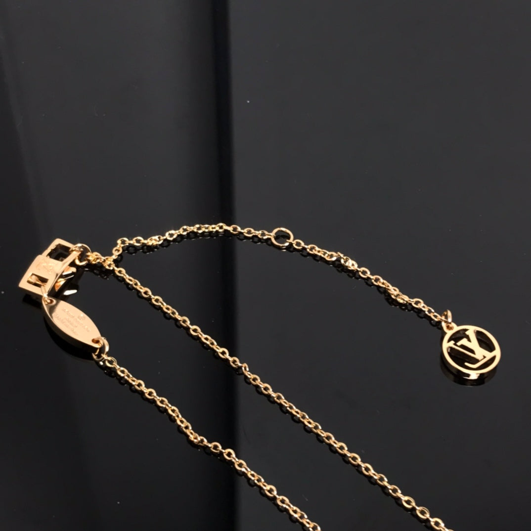 ¡®Aura Jewels¡¯COLOR BLOSSOM PINK MOP SUN GOLD NECKLACE