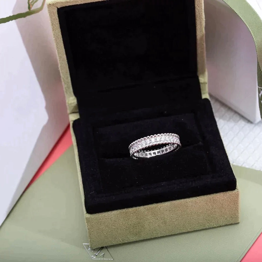 ¡®Aura Jewels¡¯PERLEE DIAMOND SILVER RING