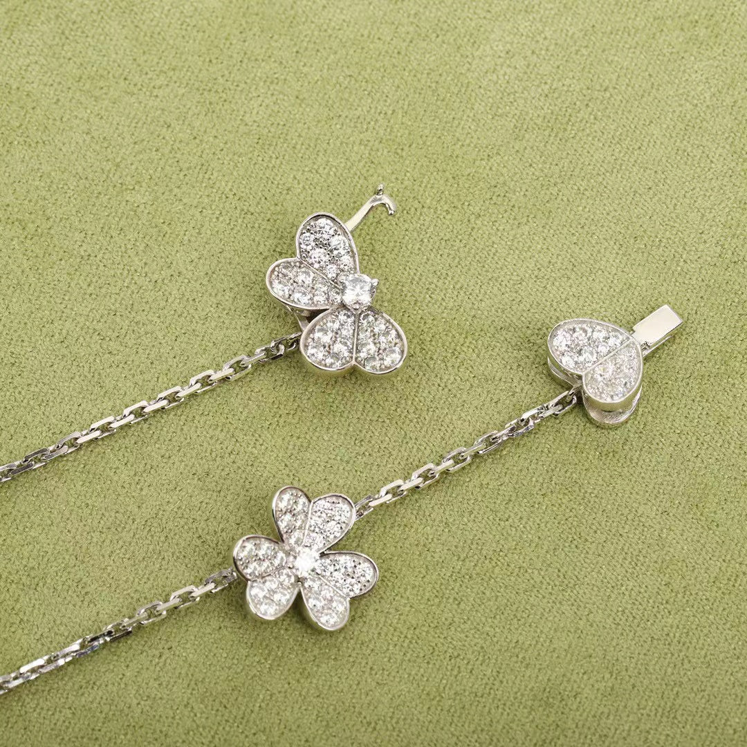 ¡®Aura Jewels¡¯FRIVOLE SILVER 9 FLOWERS NECKLACE