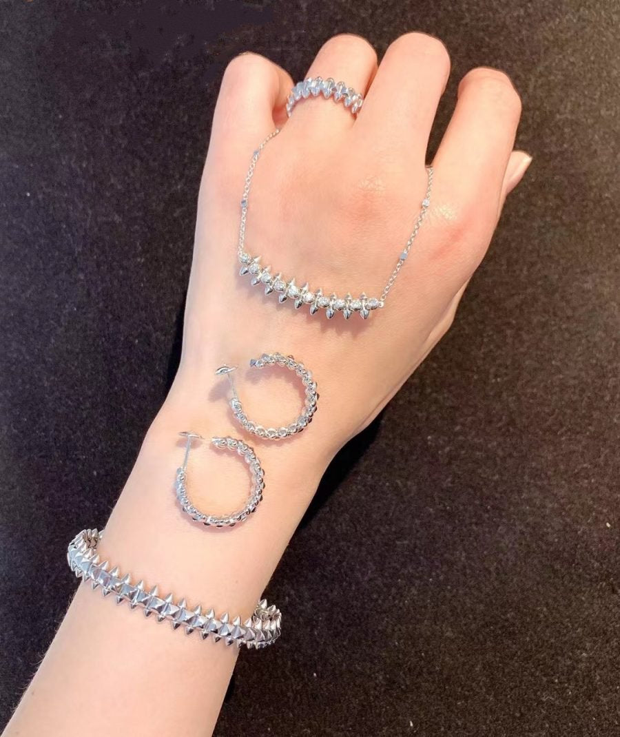 ¡®Aura Jewels¡¯CLASH SILVER BRACELET