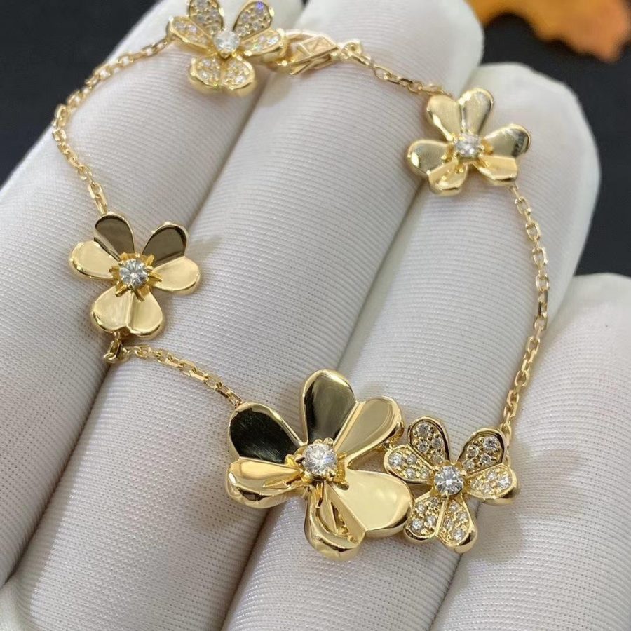 ¡®Aura Jewels¡¯FRIVOLE GOLD 5 FLOWERS BRACELET