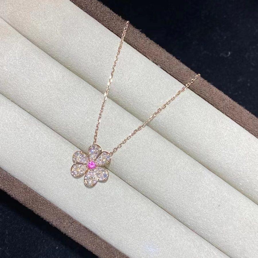 ¡®Aura Jewels¡¯FRIVOLE ROSE GOLD FLOWER DIAMOND NECKLACE