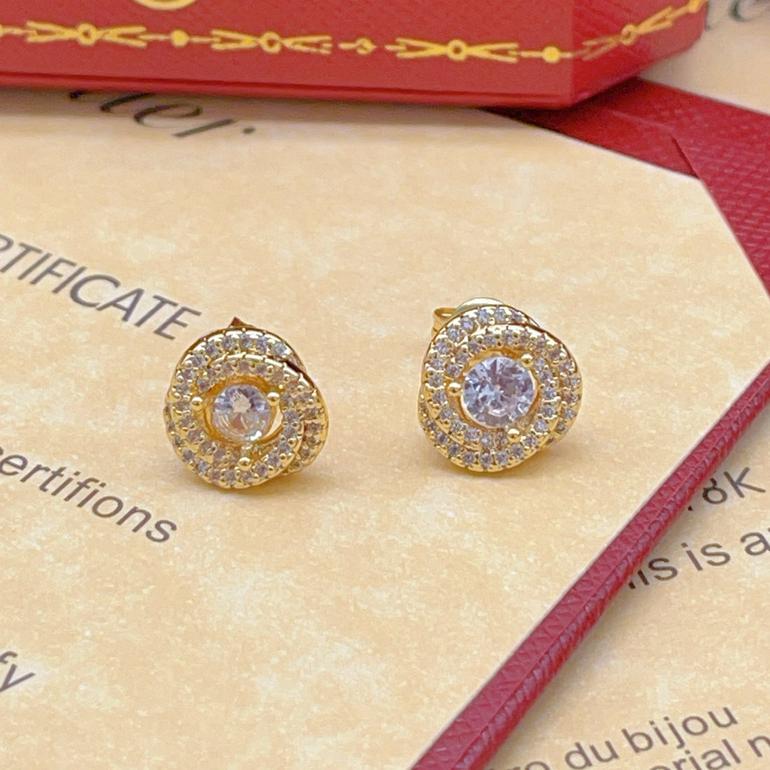 ¡®Aura Jewelry¡¯Love Knot Stud Earrings