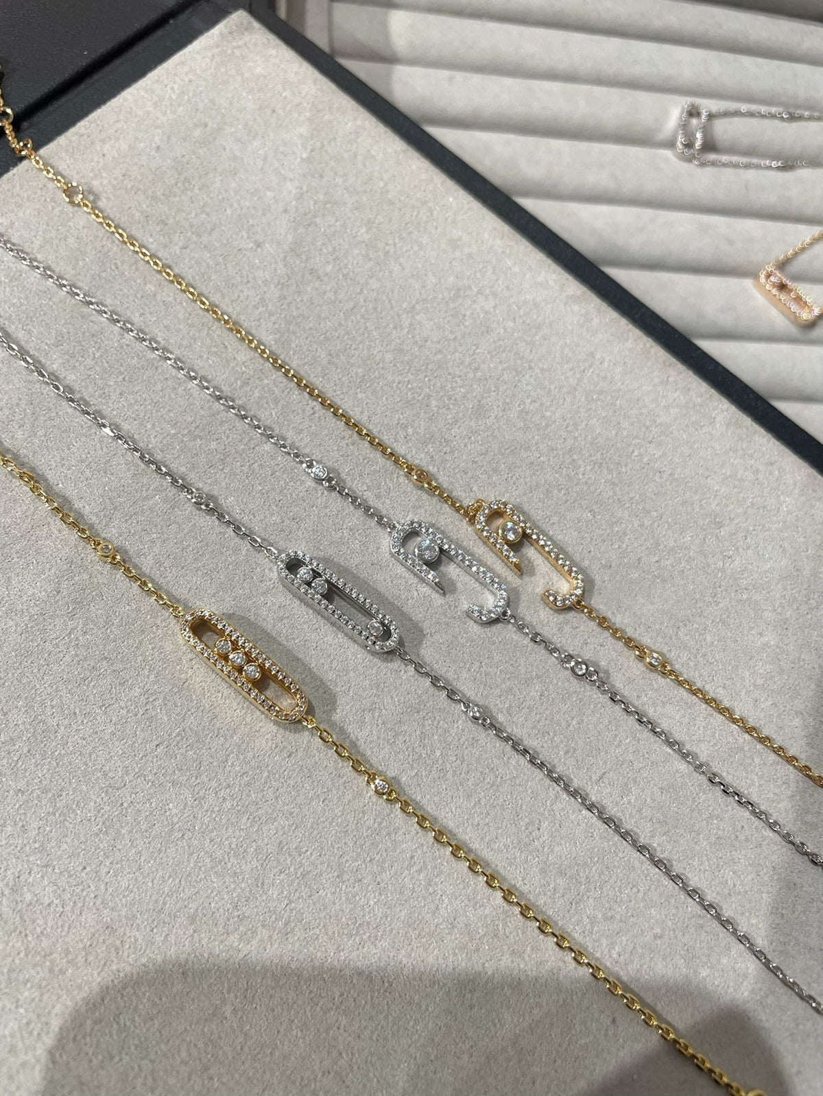 [Aura Jewels]BABY MOVE DIAMOND BRACELET(Adjustable length)