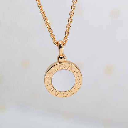 [Aura Jewelry] T  Round Double-Sided Mother-of-Pearl Necklace