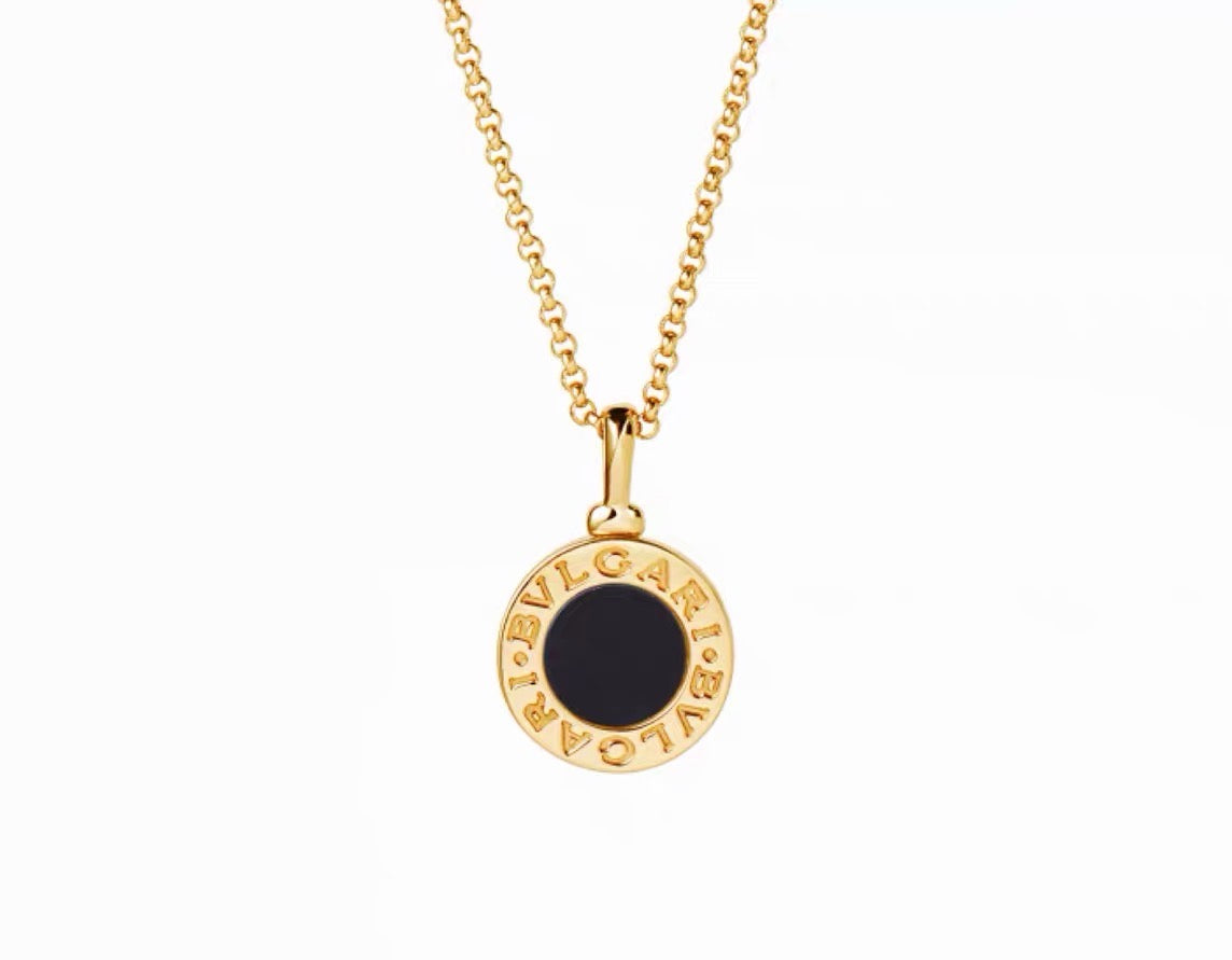 [Aura Jewelry] T  Round Double-Sided Mother-of-Pearl Necklace