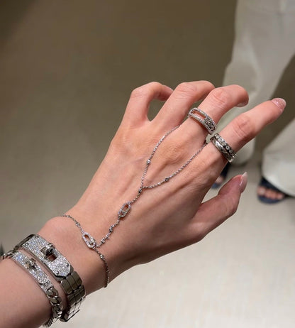 [Aura Jewelry] Flexible Arm Chain Bracelet with Sliding Diamonds