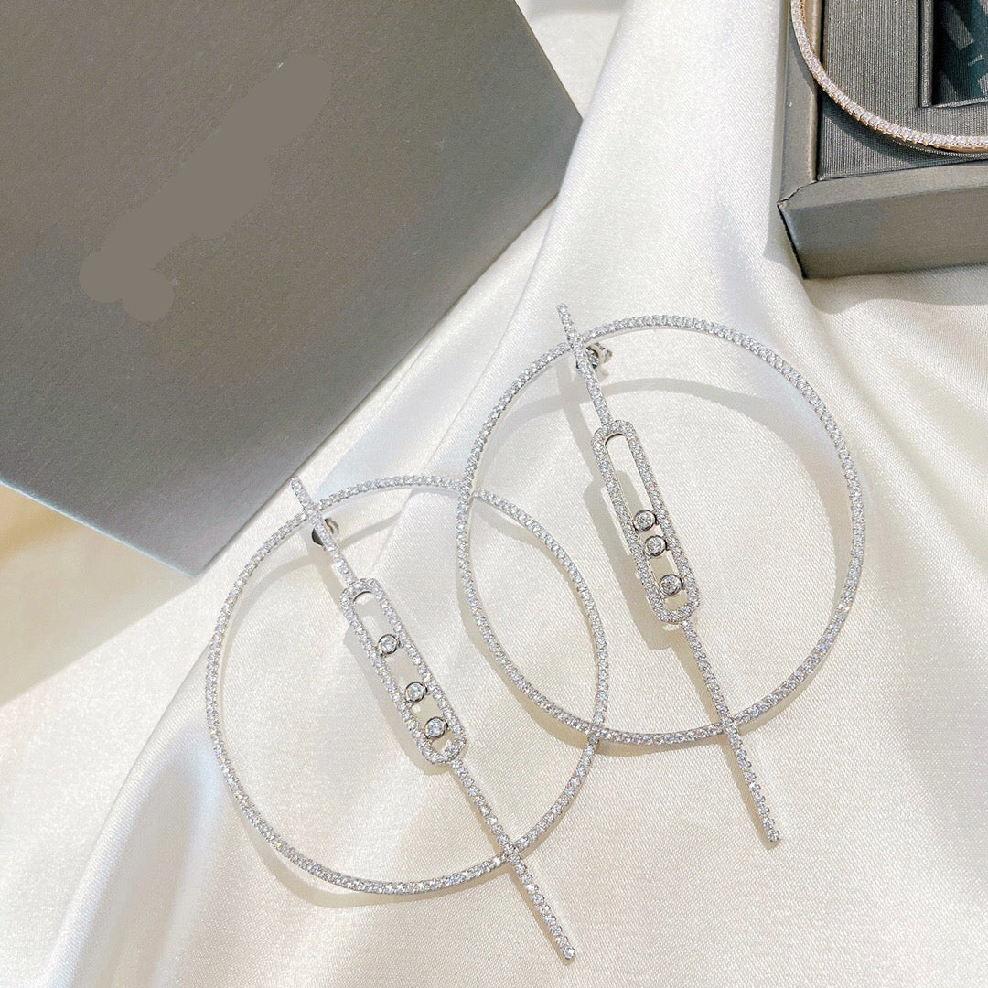 [Aura Jewelry]Move Large Hoop Earrings, Three Sliding Diamonds
