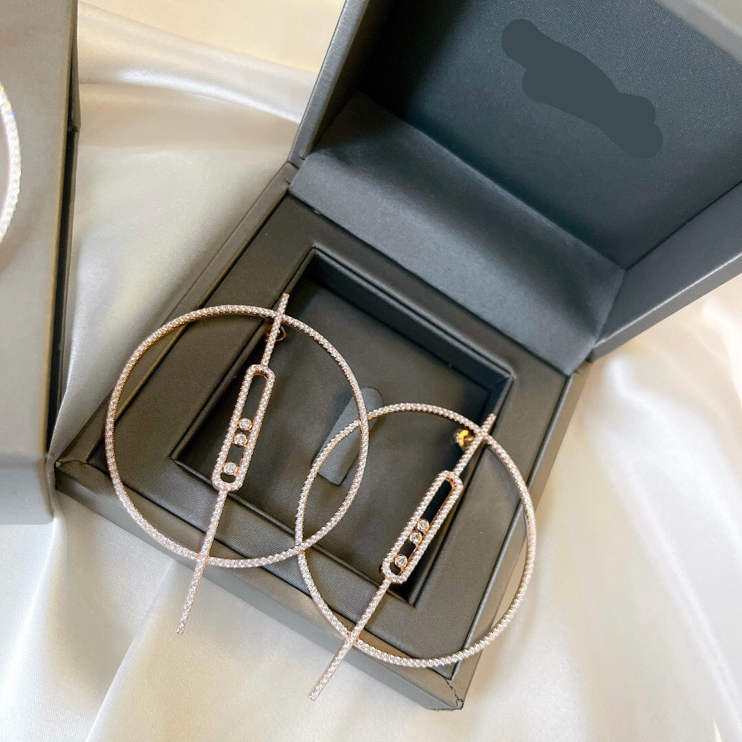 [Aura Jewelry]Move Large Hoop Earrings, Three Sliding Diamonds