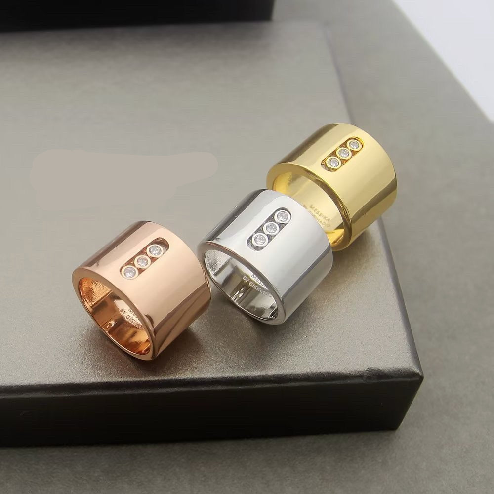 [Aura Jewelry] Move Wide 3 Moving Diamonds Wide Band Ring
