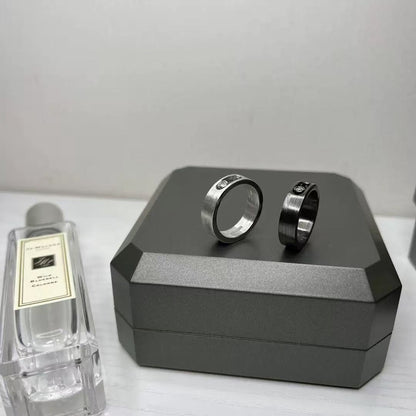 [Aura Jewelry]Black Titanium Ring with Single Sliding Diamond (Men's Style)