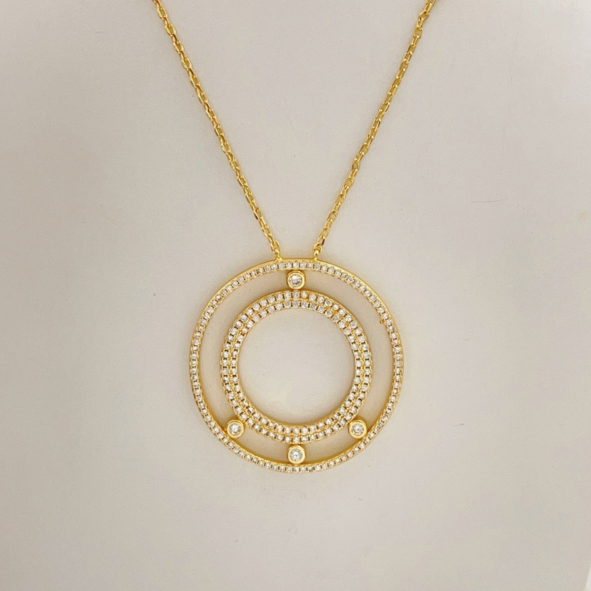 [Aura Jewelry] Move Romane Pavé Diamond Sliding Circle Long Necklace