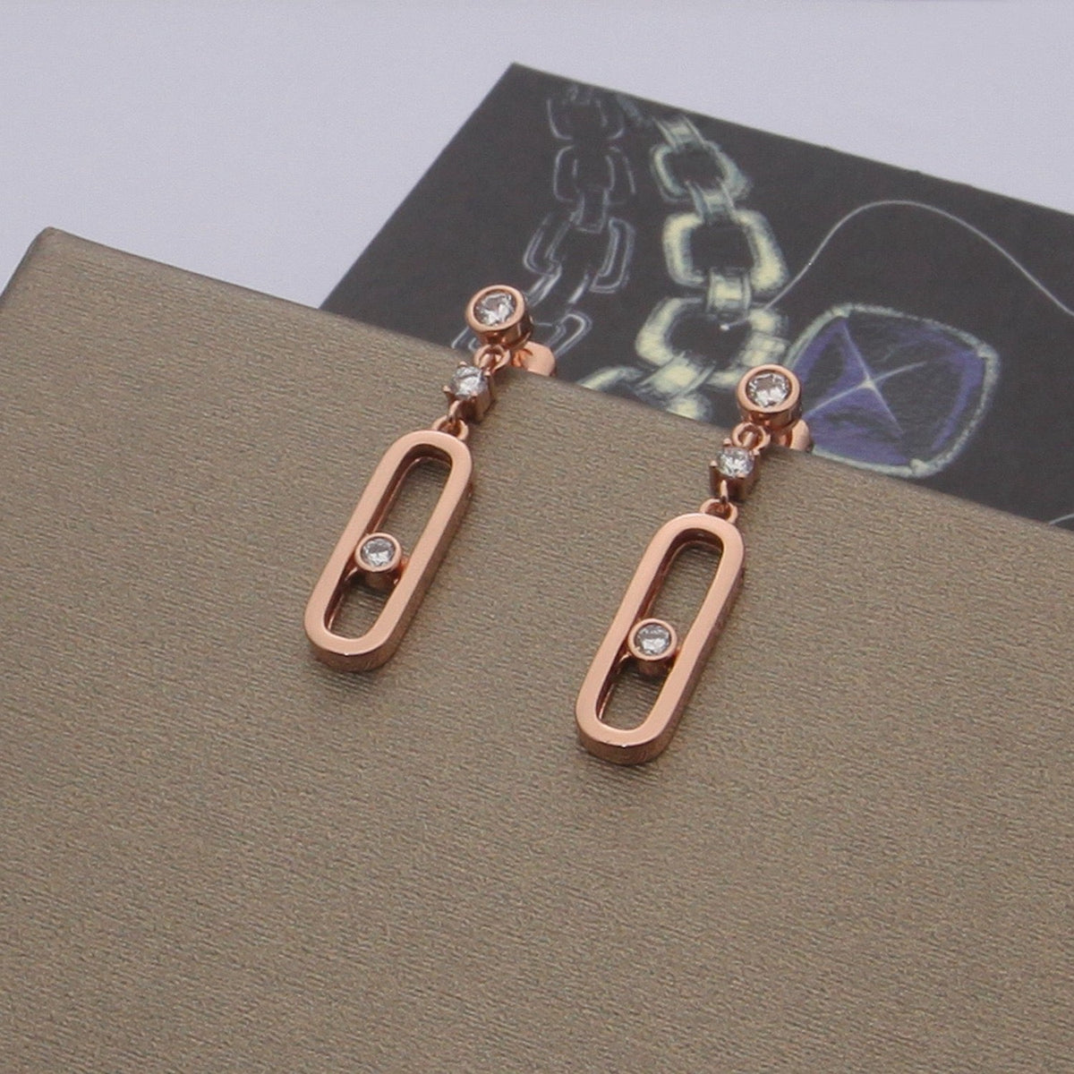 [Aura Jewelry] Move Uno Drop Earrings, Movable Stone