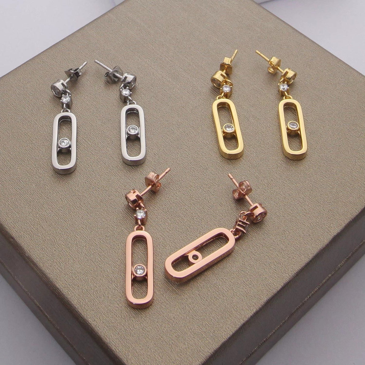 [Aura Jewelry] Move Uno Drop Earrings, Movable Stone