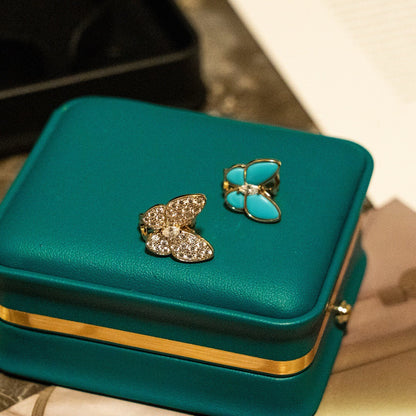¡®AuraJewelry¡¯Asymmetrical Butterfly Earclips