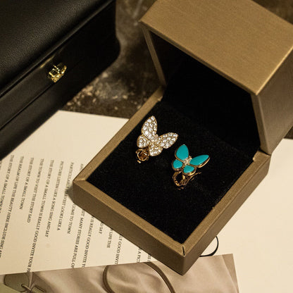 ¡®AuraJewelry¡¯Asymmetrical Butterfly Earclips
