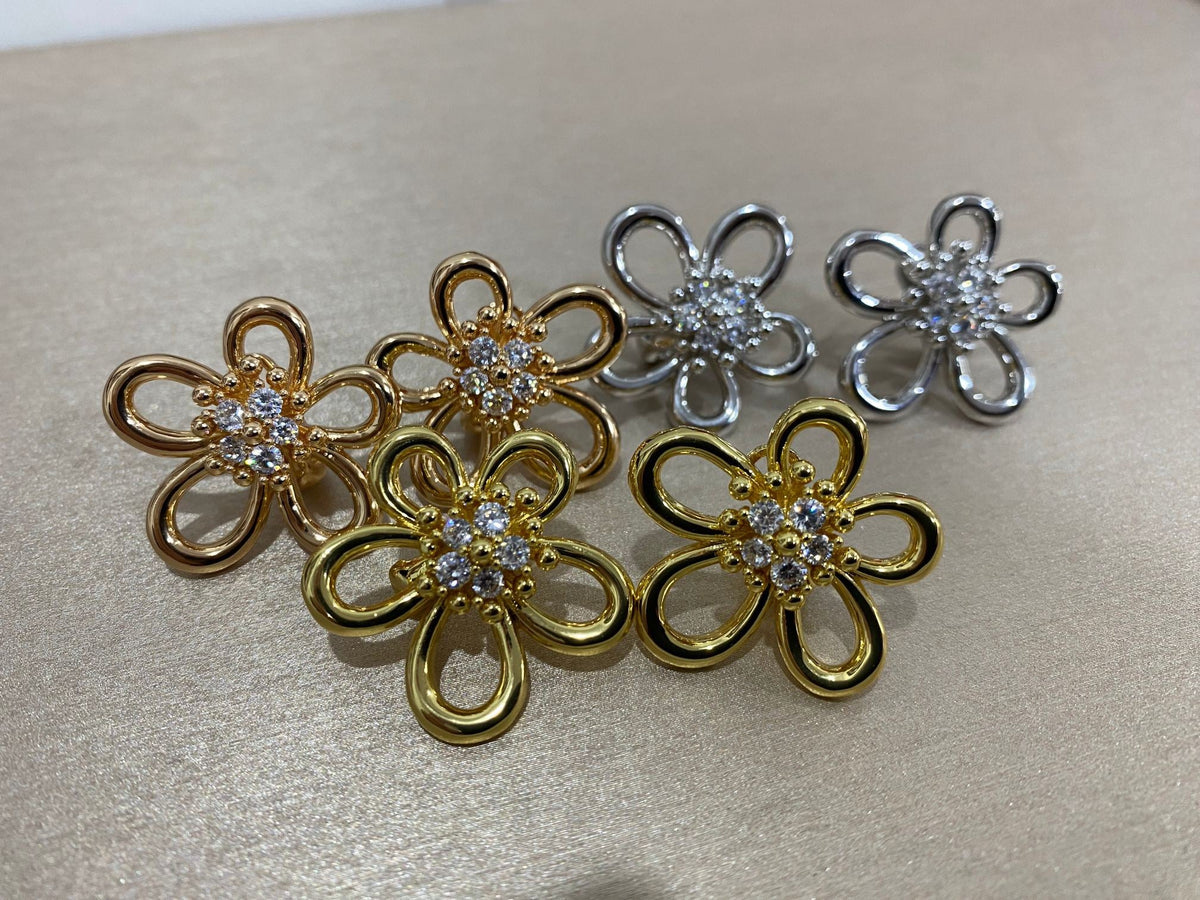 [AuraJewelry]Flowerlace Stud Earrings,