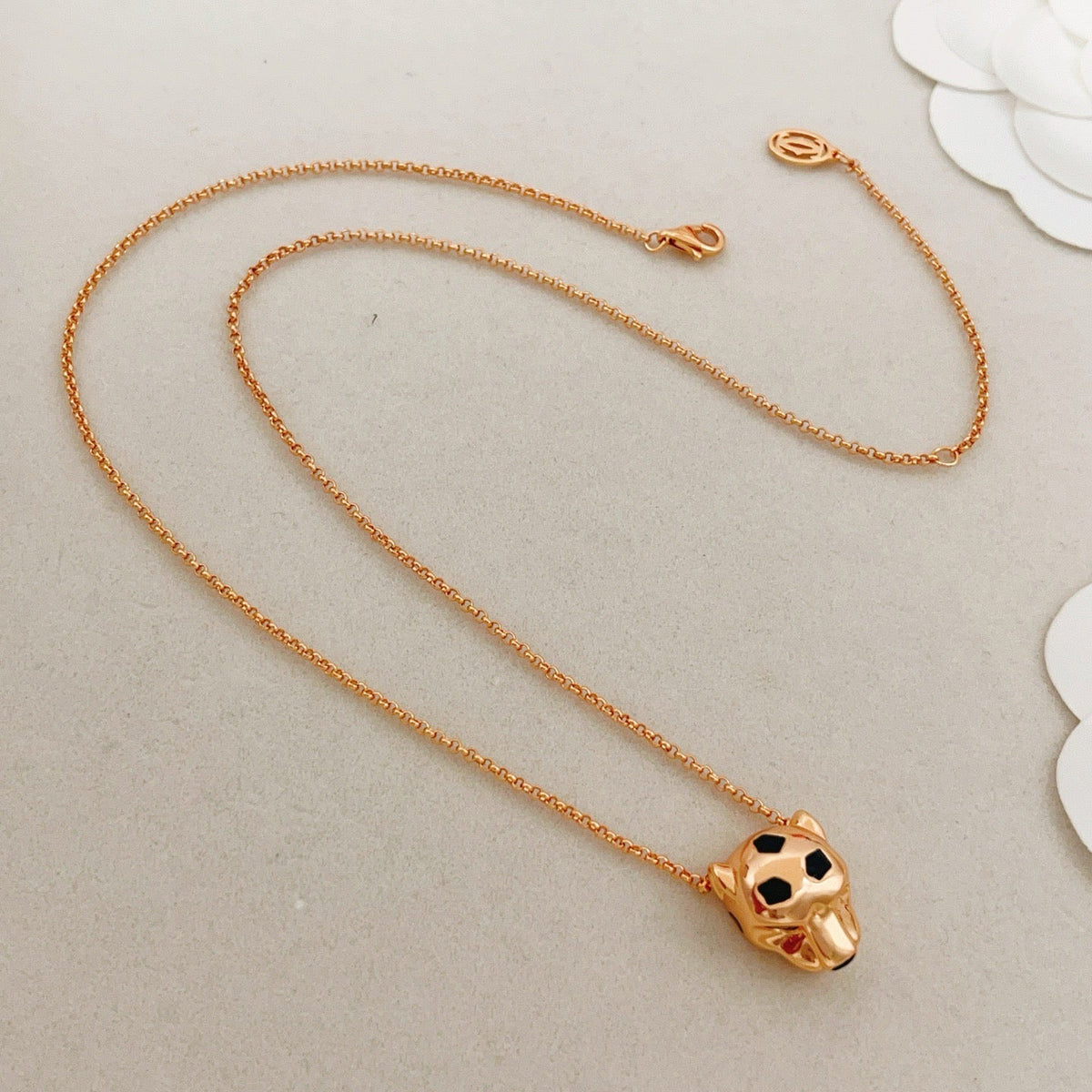 ¡®AuraJewelry¡¯Panthère de Cartier Solid Panther‑Head Necklace,