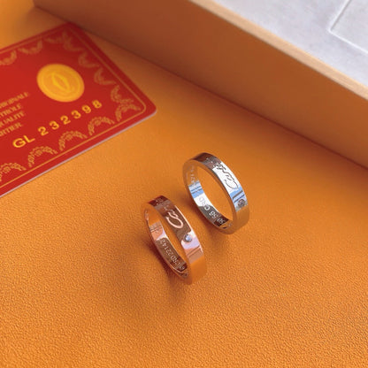 ¡®AuraJewelry¡¯Signature Single‑Diamond Couple Band Rings