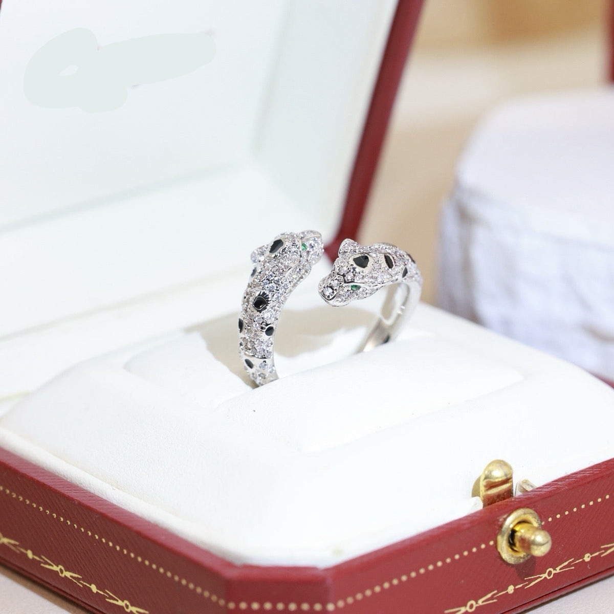 ¡®AuraJewelry¡¯Double‑Panther‑Head Full‑Pavé Diamond Open Ring
