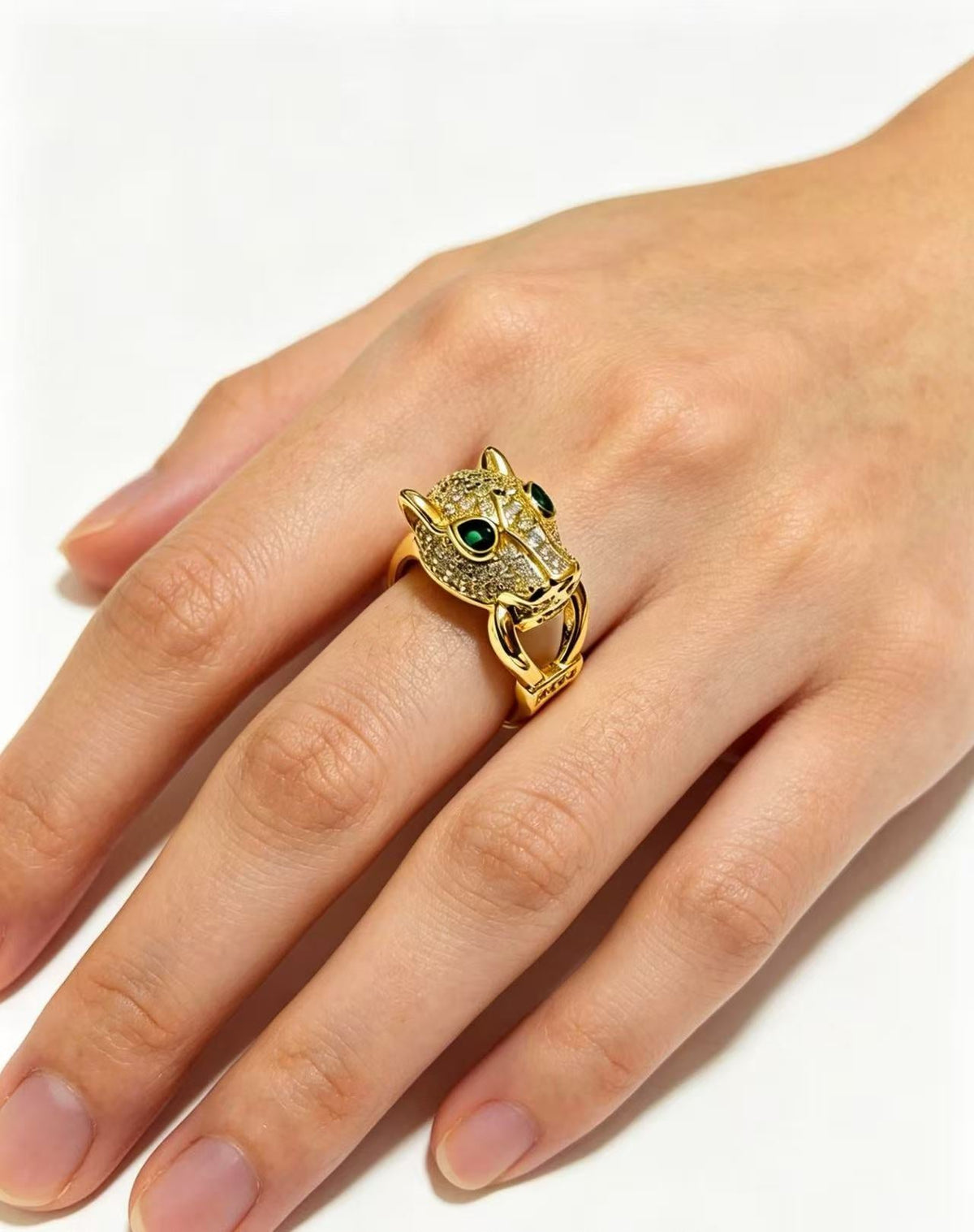 ¡®AuraJewelry¡¯  Single Panther‑Head Full‑Pavé Diamond Ring