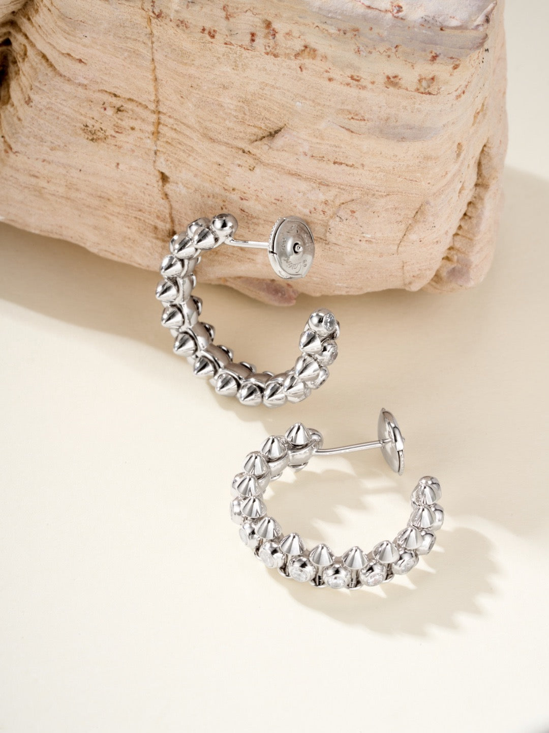 ¡®AuraJewelry¡¯Clash‑de  Spiked Diamond Earrings