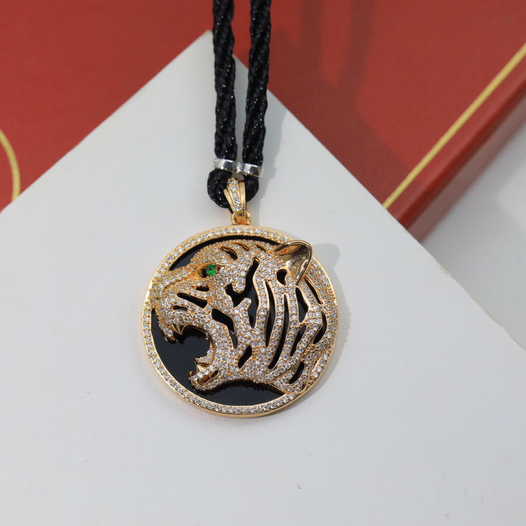 ¡®Aura Jewelry¡ Openwork Tiger Cord Pendant Necklace