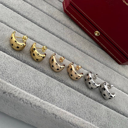 ¡®Aura Jewelry¡¯ Dice Stud Earrings