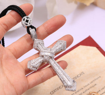 ¡®Aura Jewelry¡¯Pave Cross Pendant Necklace