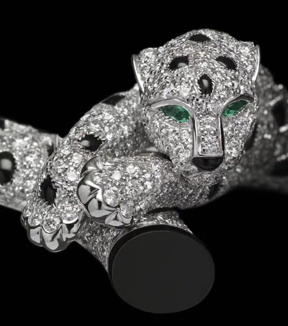 ¡®Aura Jewelry¡¯Pave Panther Circle Pendant Necklace