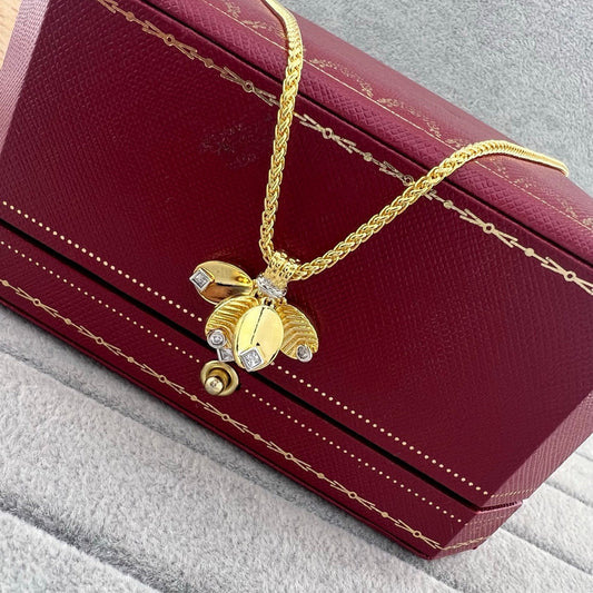 ¡®Aura Jewelry¡¯Leaf Pendant Necklace