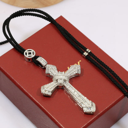 ¡®Aura Jewelry¡¯Pave Cross Pendant Necklace