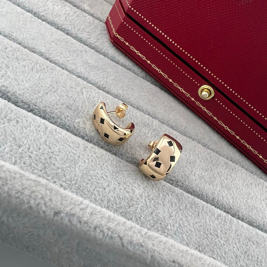 ¡®Aura Jewelry¡¯ Dice Stud Earrings
