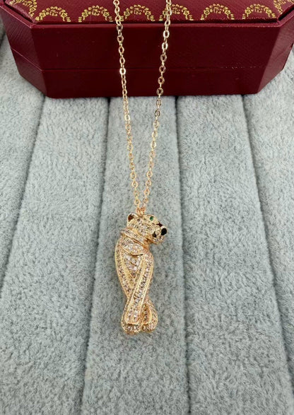 ¡®Aura Jewelry¡¯Pave Fish Pendant Necklace
