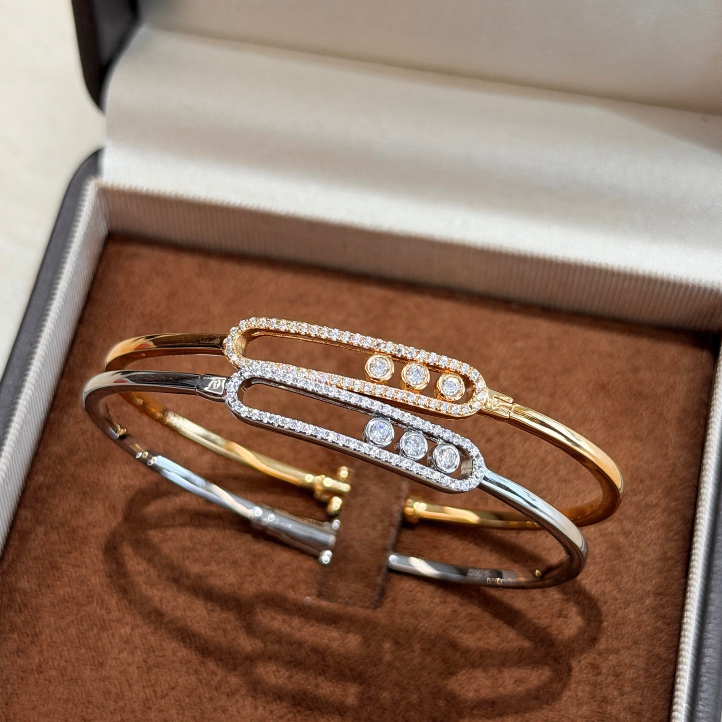 [Aura Jewels]Move Pavé Diamond Bangle Bracelet M
