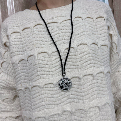 ¡®Aura Jewelry¡ Openwork Tiger Cord Pendant Necklace