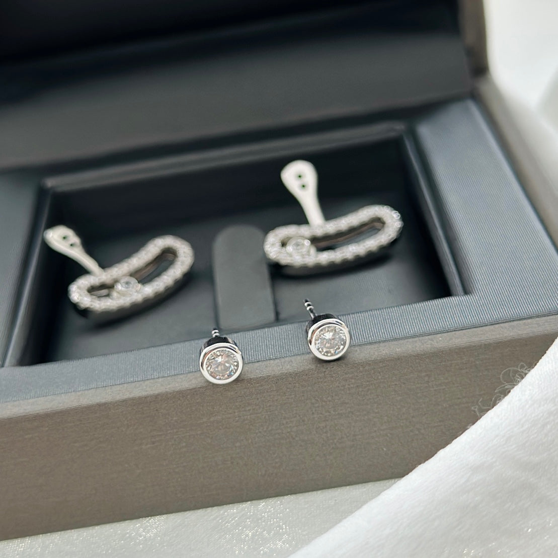[Aura Jewels]MOVE UNO SILVER DIAMOND EARRINGS